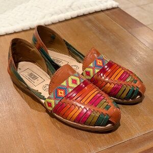 ZAHCHILA Multicolor Leather sandals, size 8